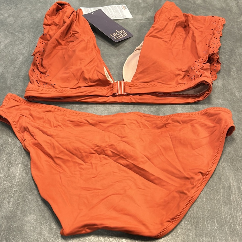 Cache Coeur Red Bikini - Picture 3 of 4